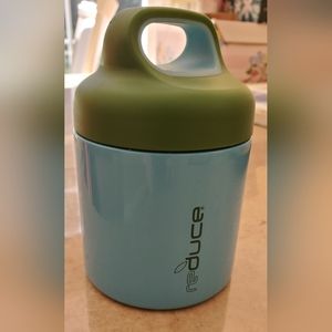 New reduce thermal food container